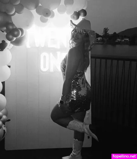 Britney OnlyFans Thumbnail #giLM6r1zE2