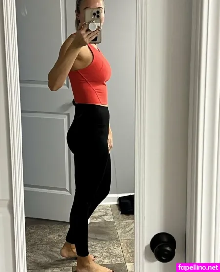 Britneynextdoor OnlyFans Thumbnail #Lw3EzjW92R