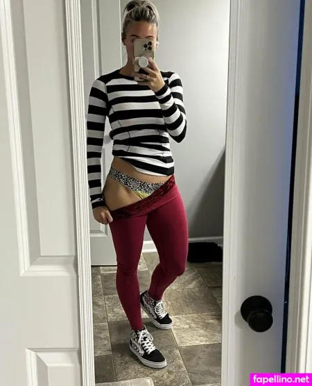 Britneynextdoor OnlyFans Thumbnail #ctEep2LxMJ