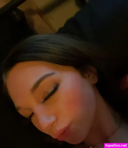 Britt Britt OnlyFans Thumbnail #0kaNQtfgeM