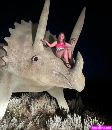 Britt Britt OnlyFans Thumbnail #1idHkQKeAy