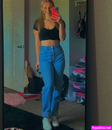 Britt Britt OnlyFans Thumbnail #sb3M35NDEo