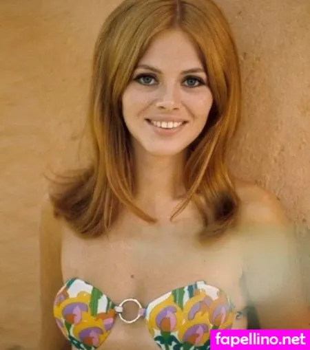 Britt Ekland OnlyFans Thumbnail #FWP7yBxAXT