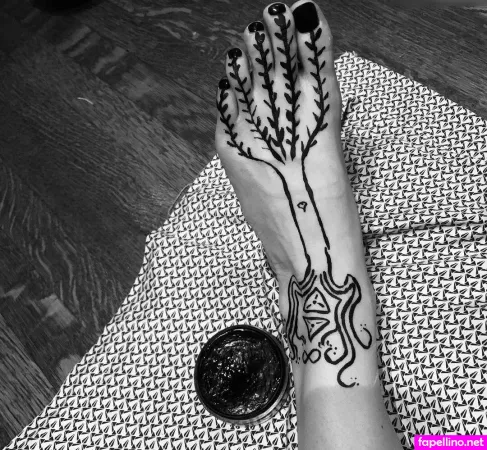 Britt Lower OnlyFans Thumbnail #0kix2x4ri8