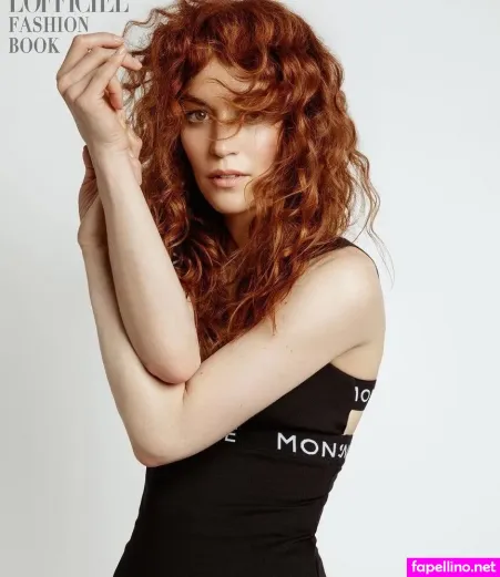 Britt Lower OnlyFans Thumbnail #VouxMjiXY1