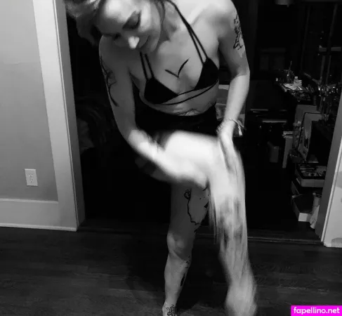 Britt Lower OnlyFans Thumbnail #cPAW02EkKY