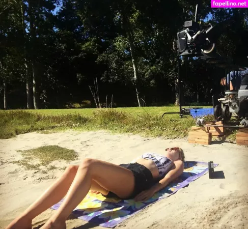 Britt Scott Clark OnlyFans Thumbnail #4KTDEm5xez