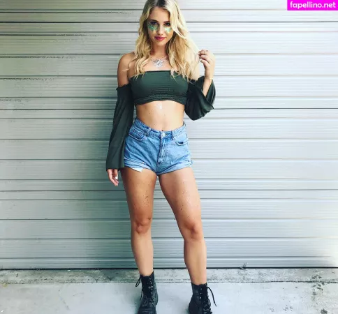 Britt Scott Clark OnlyFans Thumbnail #LEGlb9GJiy