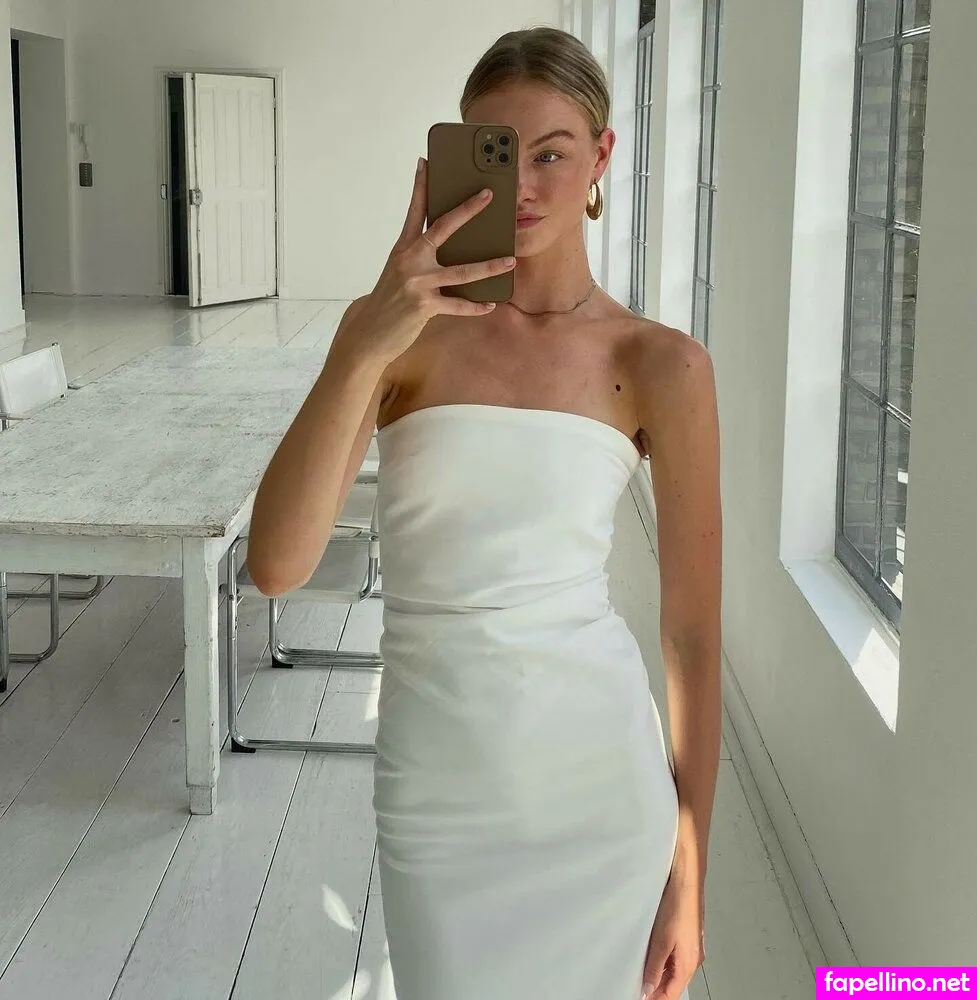 brittvdboon, dafnevanderboon Nude Leaked OnlyFans Photo #7lUOZfRIW3