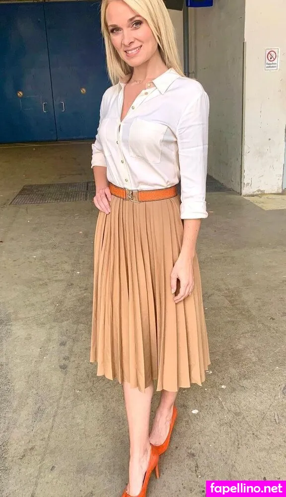 britta.hofmann Nude Leaked OnlyFans Photo #3MbkbVQIJl