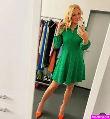 Britta Hofmann OnlyFans Thumbnail #VXGjQnvZG9