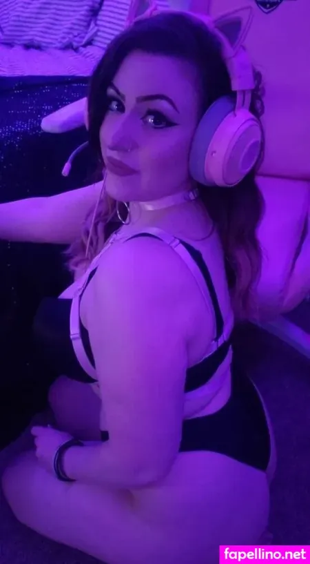Brittany Anne OnlyFans Thumbnail #lGWyYDX3As