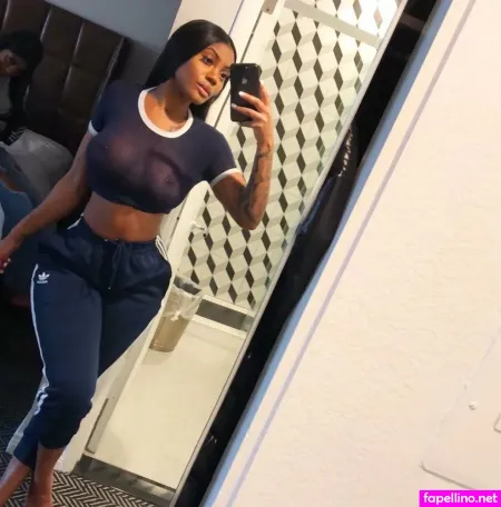 Brittany Kayek OnlyFans Thumbnail #KbwZ2YGUBb
