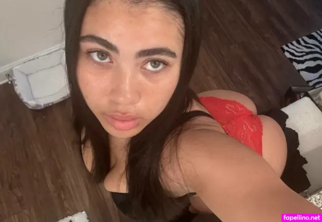 Brittany Leeann 1 OnlyFans Thumbnail #v1fcC0Sm2n