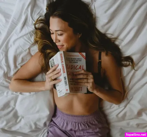 Brittany Lo OnlyFans Thumbnail #b0p0i6bUOu