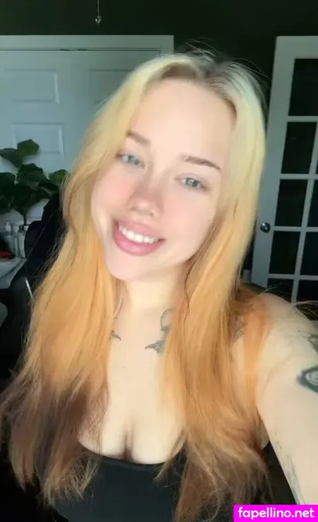 Brittany Willow OnlyFans Thumbnail #s4ei2wPo4L