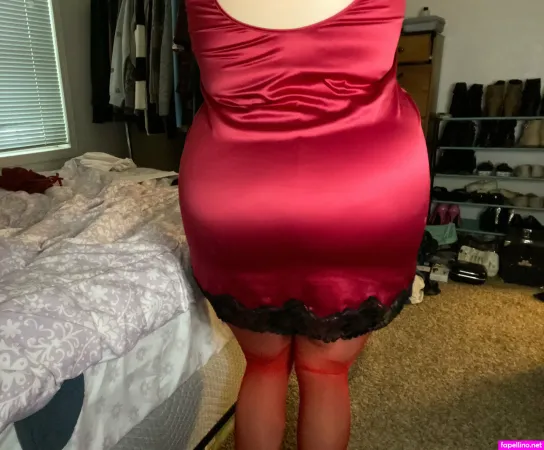 Brittbritt1990d OnlyFans Thumbnail #TWZkZmMvQT