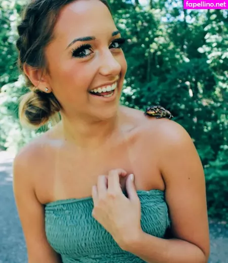 Brittneaymurphy OnlyFans Thumbnail #yrnu6wYO4r