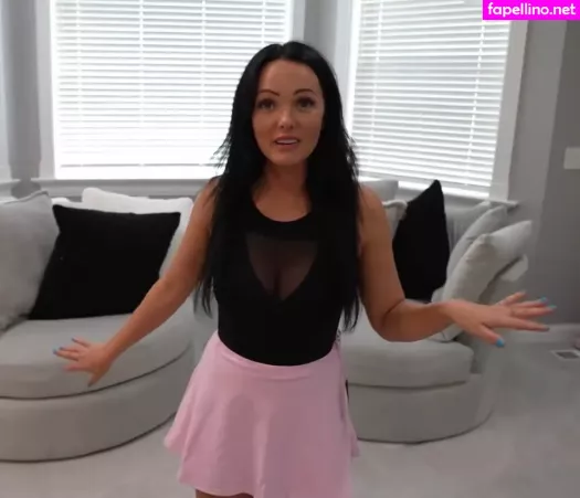 Brittney Atwood OnlyFans Thumbnail #8y4UTC3w6J