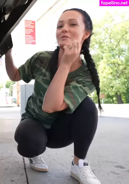 Brittney Atwood OnlyFans Thumbnail #G5BahgLYhm