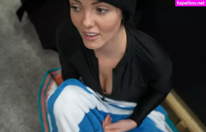 Brittney Atwood OnlyFans Thumbnail #GvsfEIS7CR