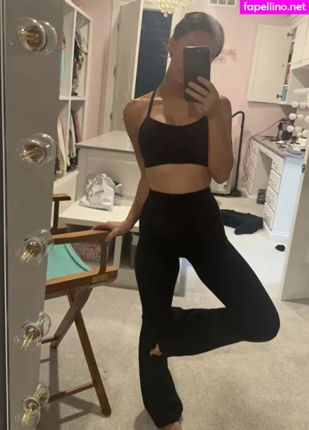 Brittney Atwood OnlyFans Thumbnail #UP958dlbc9