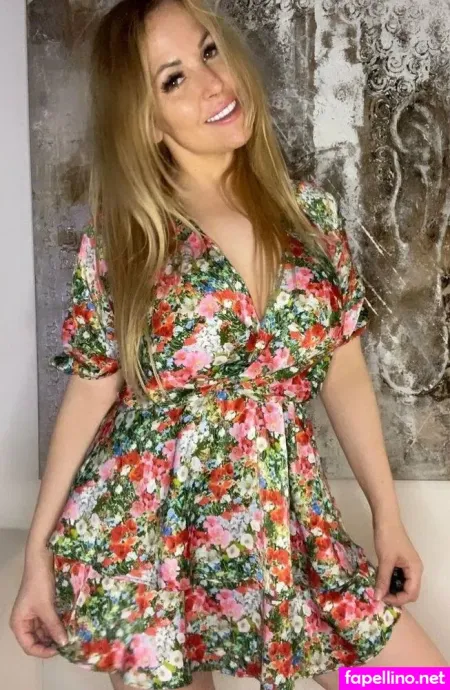 Brittney Schmidt OnlyFans Thumbnail #558QKvAa93