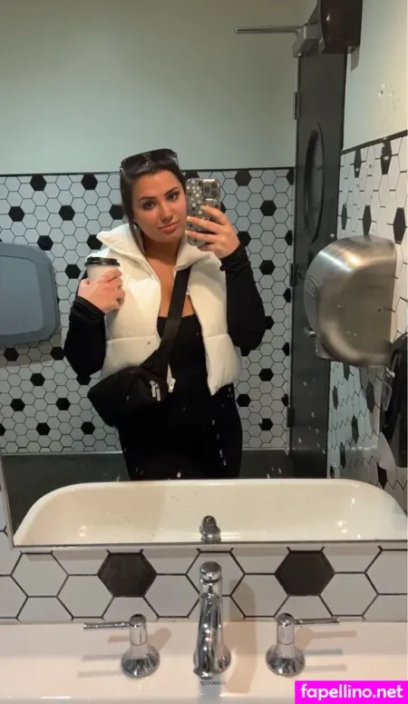 Brittneysboobs OnlyFans Thumbnail #RfAyyDTr32