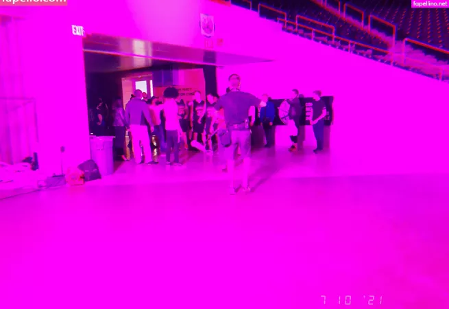 Brittneysoles OnlyFans Thumbnail #IWhWppP7V4