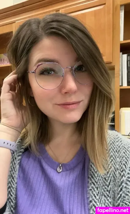 Brittsbadside OnlyFans Thumbnail #XHWOcgKw0s