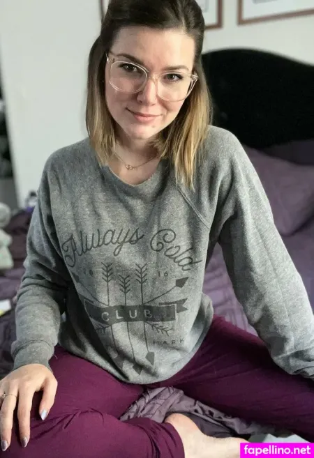 Brittsbadside OnlyFans Thumbnail #l0sIyNLQen