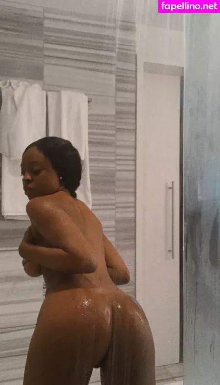 Brittxolondon OnlyFans Thumbnail #waMM4zn7dE