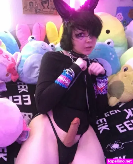 Brokenbunnys OnlyFans Thumbnail #c6LAi5avsJ