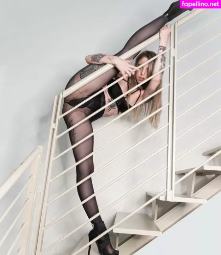 Brokenmirror OnlyFans Thumbnail #TSPhisZEnh