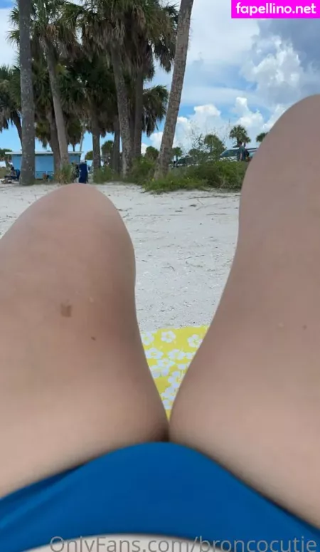 Broncocutie OnlyFans Thumbnail #1LY3uKIpiM