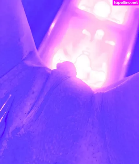 Bronwynnrosee OnlyFans Thumbnail #cHBlQgsncm