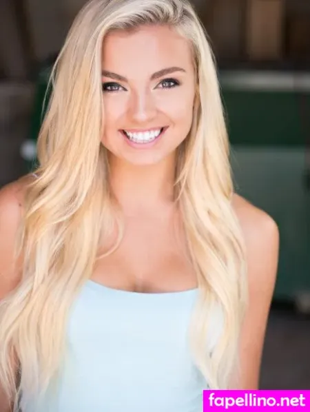 Brook Sill OnlyFans Thumbnail #HXoiPrZe4t