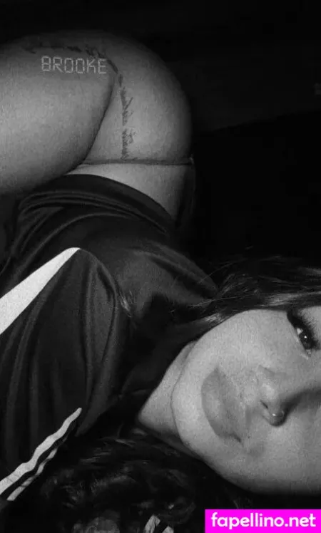 Brooke Barron OnlyFans Thumbnail #iUG4Nkzf04