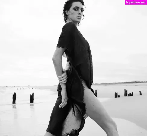 Brooke Deighton OnlyFans Thumbnail #U9GuggIlst