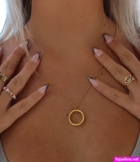 Brooke Goodman OnlyFans Thumbnail #GDgh6AJ2Ob