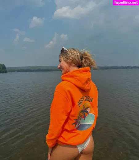 Brooke Isabella OnlyFans Thumbnail #1uiS2yH74P