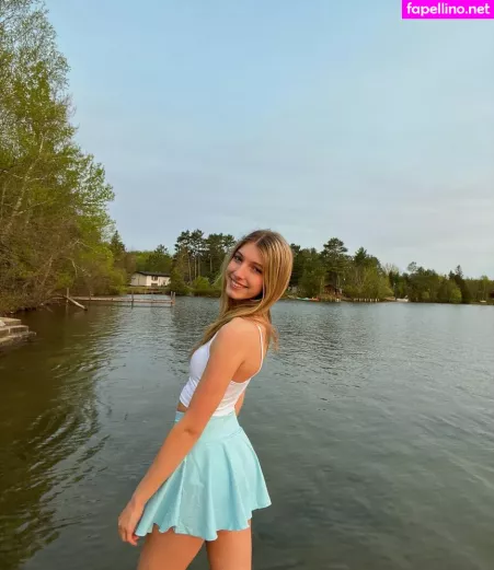 Brooke Isabella OnlyFans Thumbnail #LSEfmj5S4J
