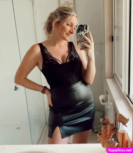 Brooke Lambert OnlyFans Thumbnail #EVqrzomdXK