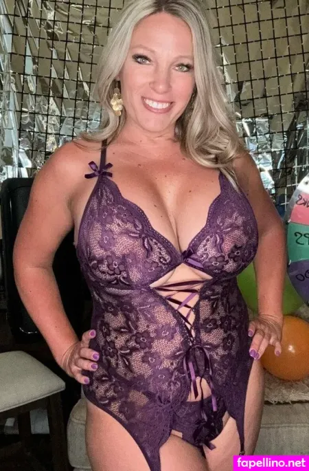 Brooke Lovelydd 1 OnlyFans Thumbnail #R5NGpIMzci