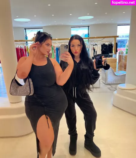 Brookebarrows OnlyFans Thumbnail #EcKXao0cWW