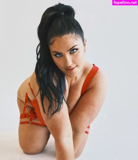 Brookebarrows OnlyFans Thumbnail #xdZfKLu0sn