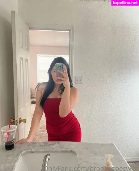 Brookegoeswild OnlyFans Thumbnail #A5wi6JA2vz