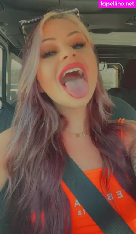 Brookegonerouge OnlyFans Thumbnail #i9H22hQXXl