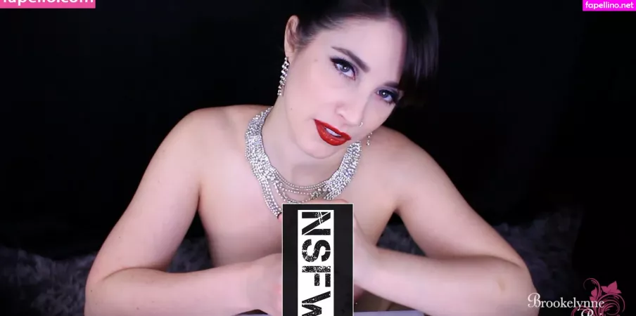 Brookelynnebriarfree OnlyFans Thumbnail #C2ySBz7D48