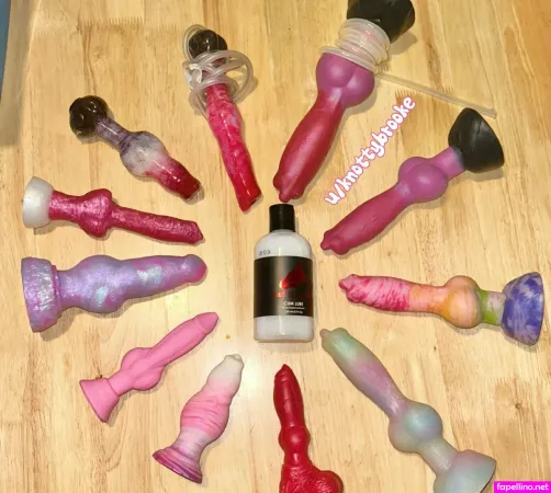Brookerosefree OnlyFans Thumbnail #YKNGT7MKZd